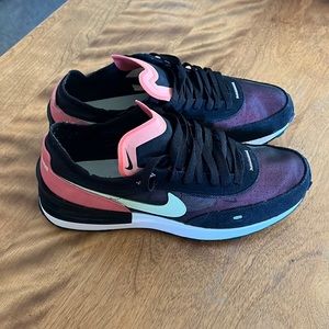 Nike Waffle One Women's Black/Lime Ice-Magic Ember